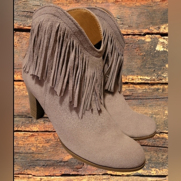 New Genuine Suede Fringed Ankle Boots (Mem. Foam wave insoles) (Sz10) - Picture 5 of 8
